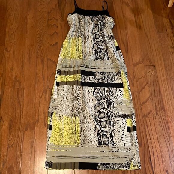 Vince Camuto Boho Animal Print Maxi Dress - Picture 7 of 8